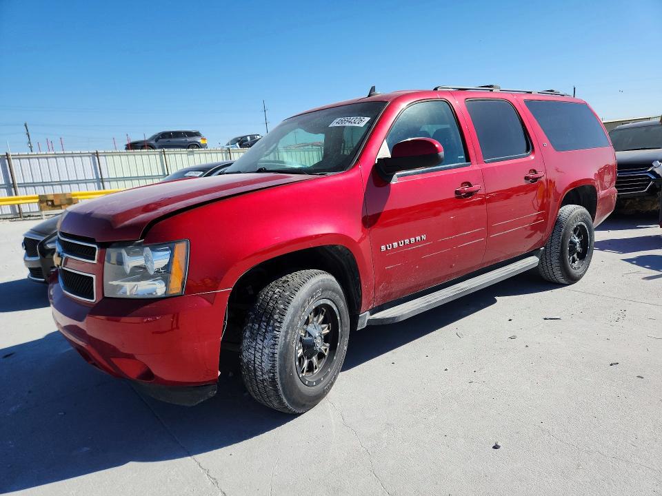 46694326 :رقم المزاد ، 1GNSKJE77DR205807 vin ، 2013 Chevrolet Suburban مزاد بيع