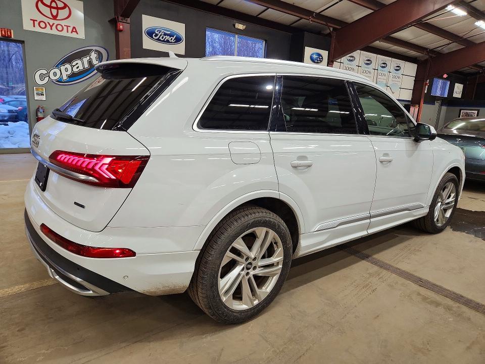 79697355 :رقم المزاد ، WA1AXAF77MD025738 vin ، 2021 Audi Q7 مزاد بيع