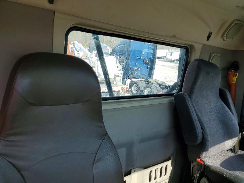 Aukcja sprzedaży 2017 Volvo Vnl, vin: 4V4N39TG2HN987987, numer aukcji: 46196316