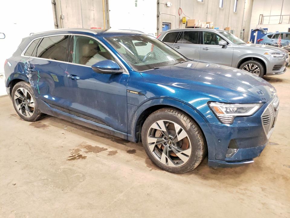 Aukcja sprzedaży 2022 Audi E-tron, vin: WA1LAAGE0NB008235, numer aukcji: 79884905
