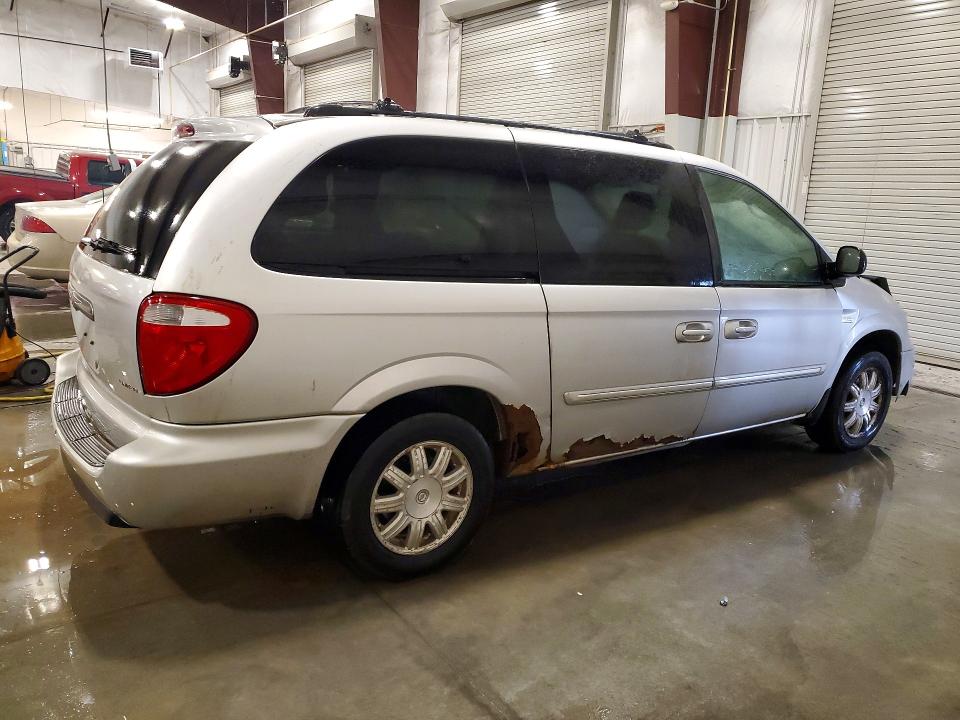 2006 Chrysler Town & Country მანქანა იყიდება აუქციონზე, vin: 2A4GP54L96R692313, აუქციონის ნომერი: 47285776
