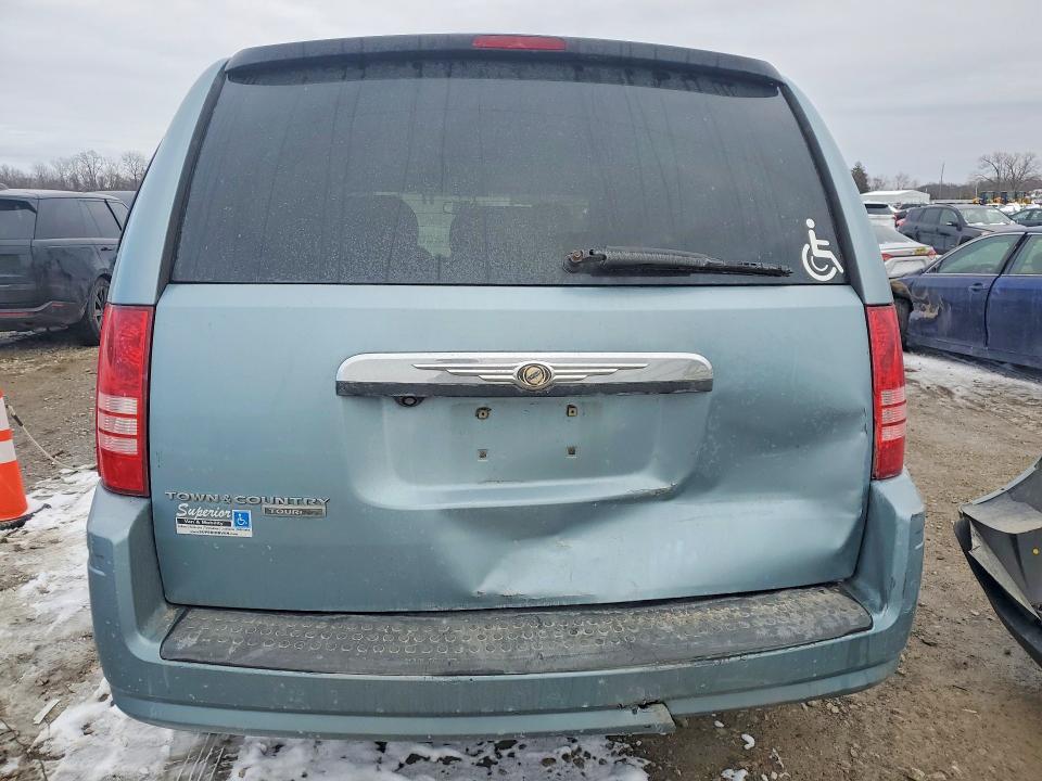 2008 Chrysler Town & Country მანქანა იყიდება აუქციონზე, vin: 2A8HR54P68R729840, აუქციონის ნომერი: 79068245