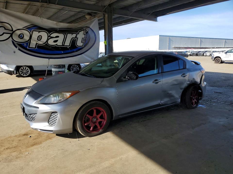 79261755 :رقم المزاد ، JM1BL1V88C1607542 vin ، 2012 Mazda 3 مزاد بيع
