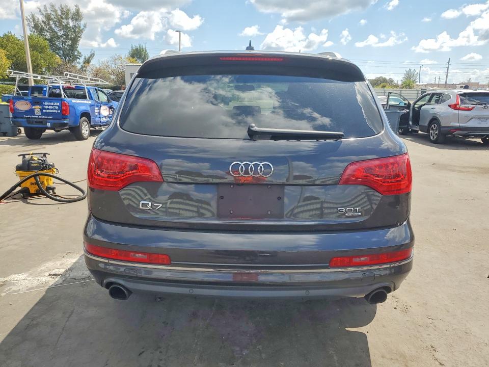 46159796 :رقم المزاد ، WA1LGAFE2FD003477 vin ، 2015 Audi Q7 مزاد بيع