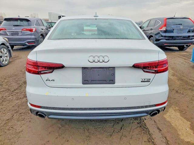 Продажа на аукционе авто 2018 Audi A4, vin: WAUANAF44JN018430, номер лота: 46886146