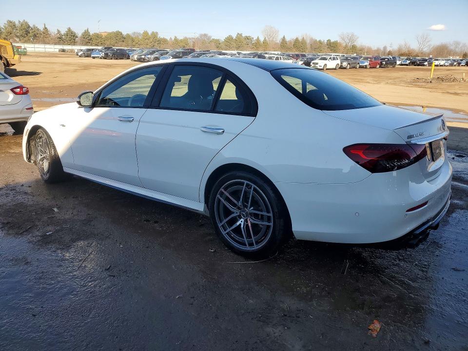 Продаж на аукціоні авто 2022 Mercedes-benz E, vin: W1KZF6BB4NB088477, номер лоту: 42070946