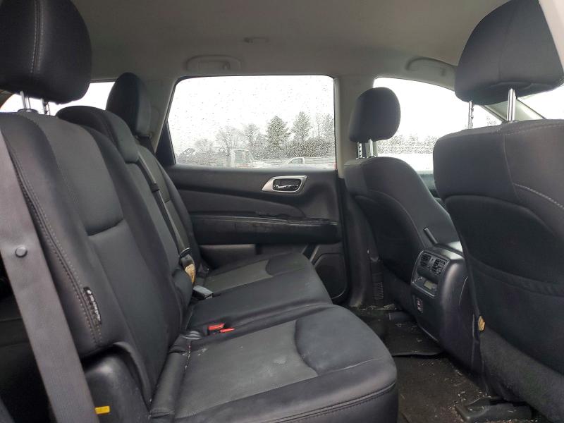 45543006 :رقم المزاد ، 5N1DR2MM0JC667601 vin ، 2018 Nissan Pathfinder مزاد بيع