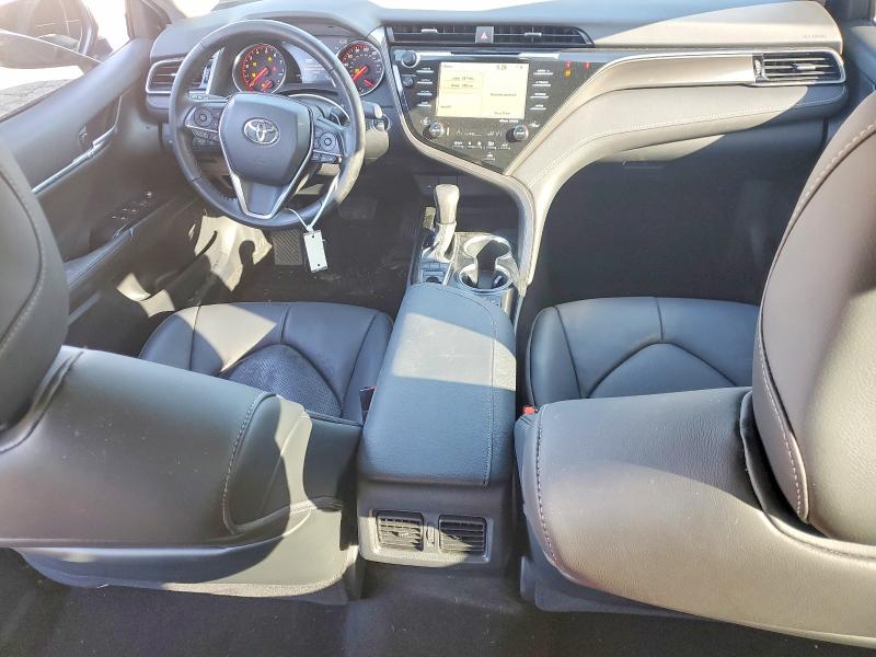 79988575 :رقم المزاد ، 4T1K61AK9LU330810 vin ، 2020 Toyota Camry مزاد بيع