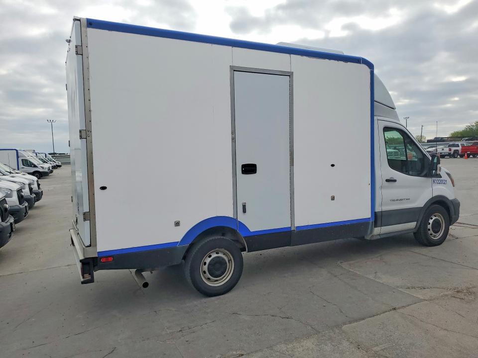 2021 Ford Transit მანქანა იყიდება აუქციონზე, vin: 1FDBW5Z80MKA96389, აუქციონის ნომერი: 46996656