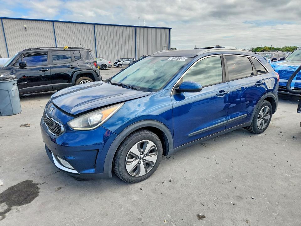 46750906 :رقم المزاد ، KNDCB3LC1J5108548 vin ، 2018 Kia Niro مزاد بيع