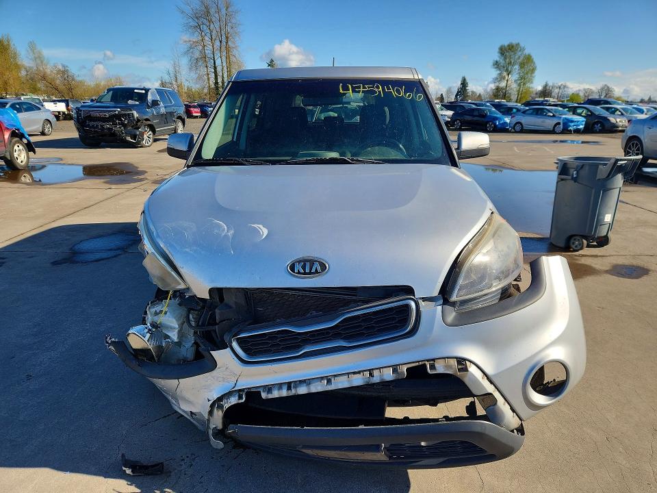 47594066 :رقم المزاد ، KNDJT2A69C7384589 vin ، 2012 Kia Soul مزاد بيع