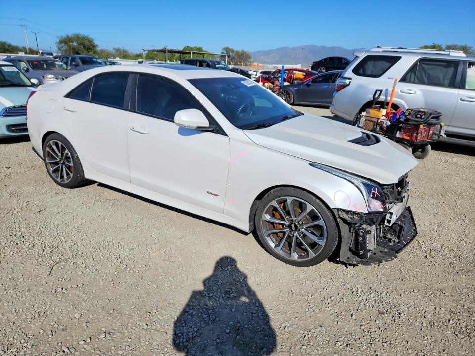 45658326 :رقم المزاد ، 1G6AN5SY6G0100560 vin ، 2016 Cadillac Ats-v مزاد بيع