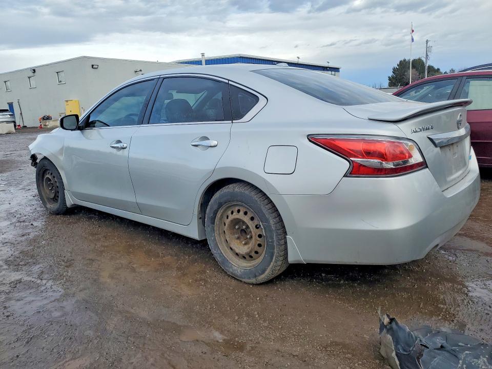 45993076 :رقم المزاد ، 1N4AL3AP7FN321768 vin ، 2015 Nissan Altima مزاد بيع