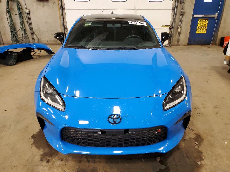 Продажа на аукционе авто 2023 Toyota Gr86, vin: JF1ZNBF13P8758193, номер лота: 41927346