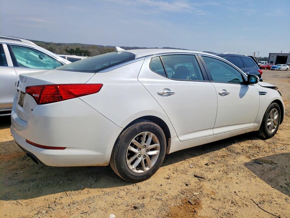 2013 Kia Optima მანქანა იყიდება აუქციონზე, vin: 5XXGM4A77DG176277, აუქციონის ნომერი: 47705246