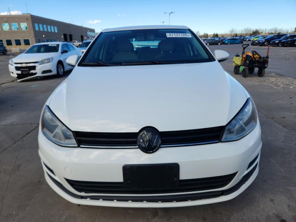 47131126 :رقم المزاد ، 3VWRA7AU2FM050853 vin ، 2015 Volkswagen Golf مزاد بيع