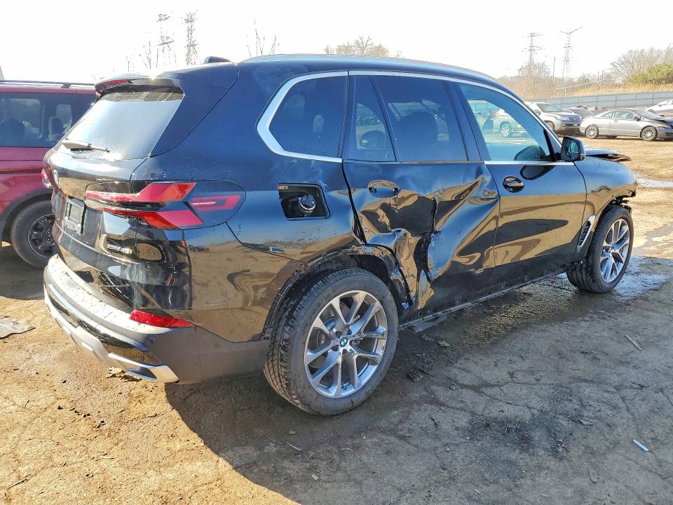 47164466 :رقم المزاد ، 5UX23EU01T9044109 vin ، 2026 Bmw X5 مزاد بيع