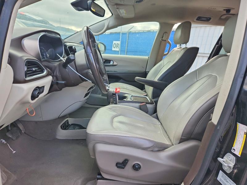 Продаж на аукціоні авто 2017 Chrysler Pacifica, vin: 2C4RC1EGXHR833218, номер лоту: 45580716