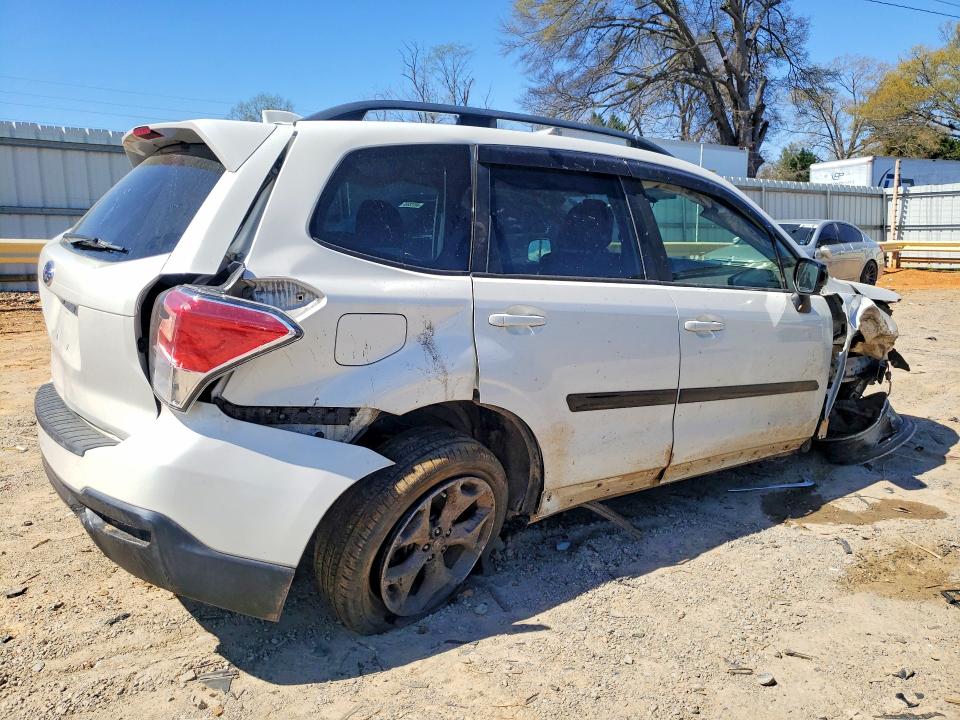 Продажа на аукционе авто 2018 Subaru Forester, vin: JF2SJAEC6JH465935, номер лота: 46650756