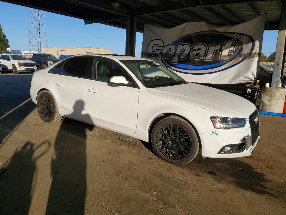 Продажа на аукционе авто 2014 Audi A4, vin: WAUBFAFL3EN041468, номер лота: 47124066