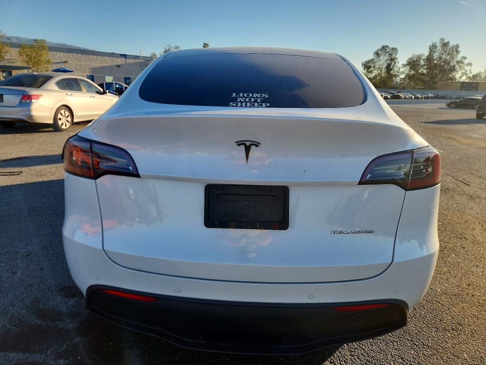 46744306 :رقم المزاد ، 5YJYGDEE8LF022876 vin ، 2020 Tesla Model Y مزاد بيع