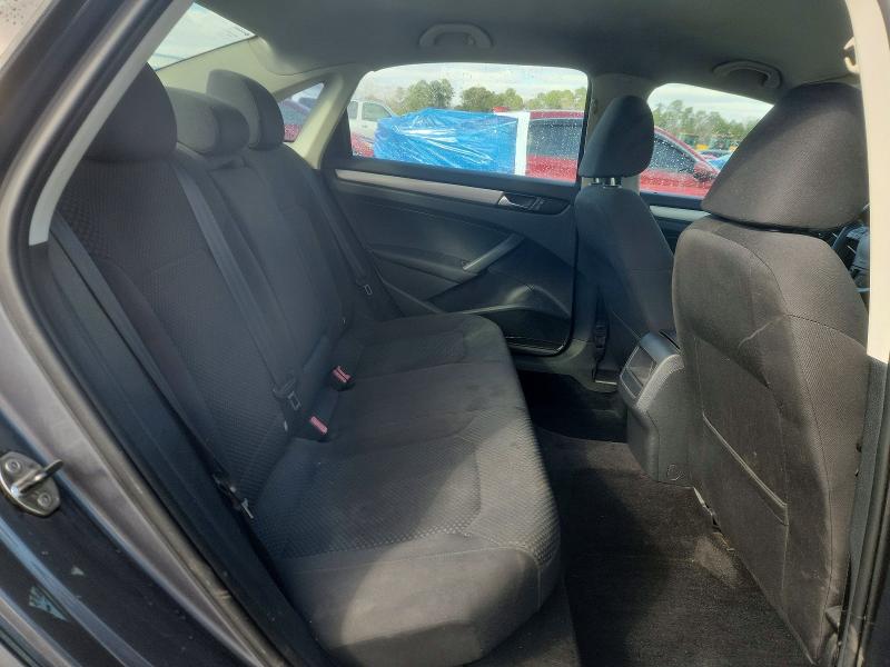 79641205 :رقم المزاد ، 1VWAH7A35DC120201 vin ، 2013 Volkswagen Passat مزاد بيع