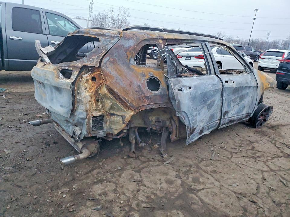 2014 Jeep Cherokee მანქანა იყიდება აუქციონზე, vin: 1C4PJMCS0EW141297, აუქციონის ნომერი: 46986666