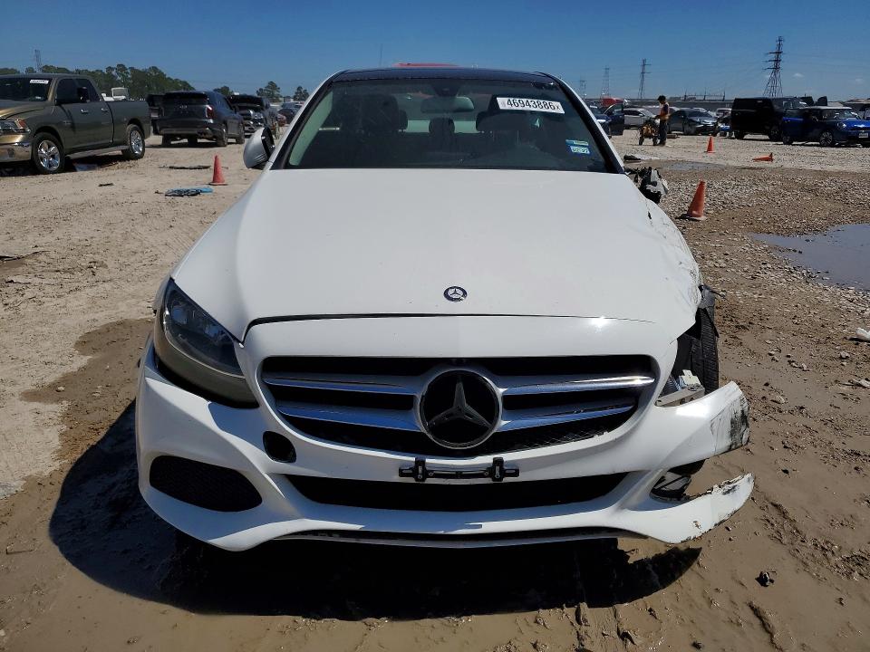 2016 Mercedes-benz C მანქანა იყიდება აუქციონზე, vin: 55SWF4KB6GU108163, აუქციონის ნომერი: 46943886