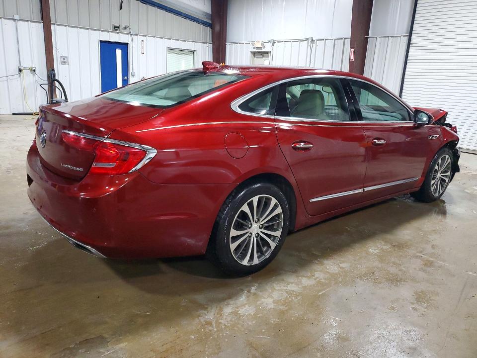 45962516 :رقم المزاد ، 1G4ZR5SS8HU138605 vin ، 2017 Buick Lacrosse مزاد بيع