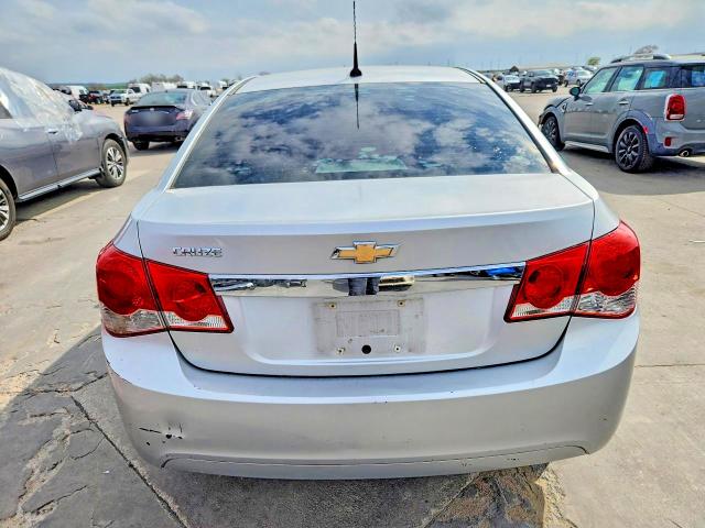 2011 Chevrolet Cruze მანქანა იყიდება აუქციონზე, vin: 1G1PC5SHXB7273942, აუქციონის ნომერი: 41672716