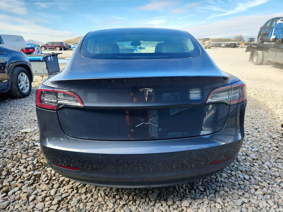 2018 Tesla Model 3 მანქანა იყიდება აუქციონზე, vin: 5YJ3E1EA1JF005040, აუქციონის ნომერი: 46113746