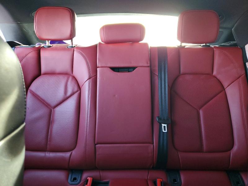 46224926 :رقم المزاد ، WP1AA2A56RLB19396 vin ، 2024 Porsche Macan مزاد بيع