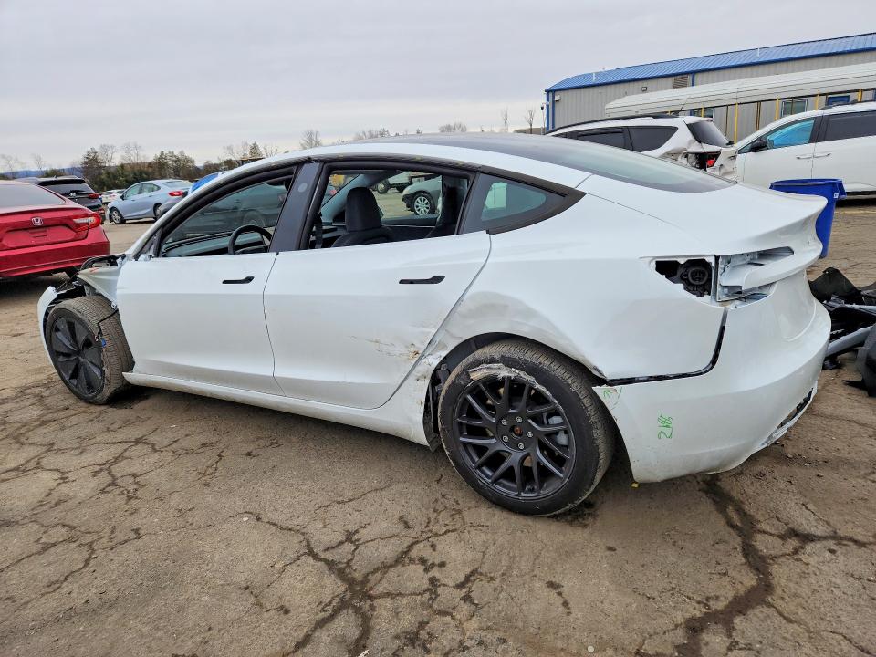 Продажа на аукционе авто 2025 Tesla Model 3, vin: 5YJ3E1EBXSF910967, номер лота: 46518156