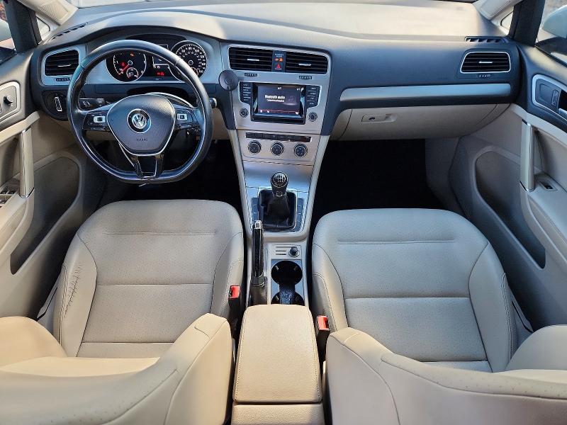47131126 :رقم المزاد ، 3VWRA7AU2FM050853 vin ، 2015 Volkswagen Golf مزاد بيع
