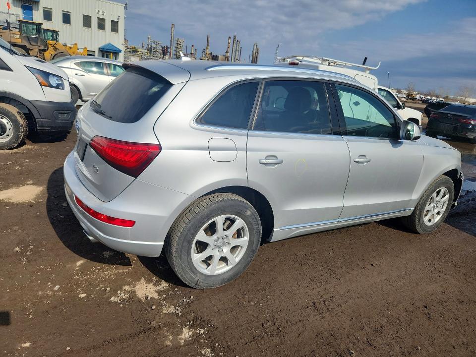 Продажа на аукционе авто 2014 Audi Q5, vin: WA1LFCFP1EA115560, номер лота: 45643036