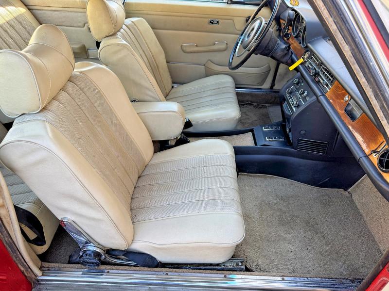 47663656 :رقم المزاد ، 11407312002490 vin ، 1973 Mercedes-benz 280c مزاد بيع