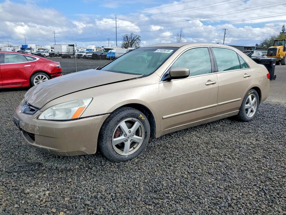 47405676 :رقم المزاد ، 1HGCM56835A068825 vin ، 2005 Honda Accord مزاد بيع