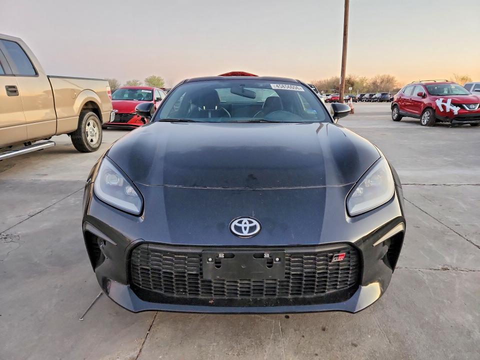 45856056 :رقم المزاد ، JF1ZNBF11P8765207 vin ، 2023 Toyota Gr86 مزاد بيع