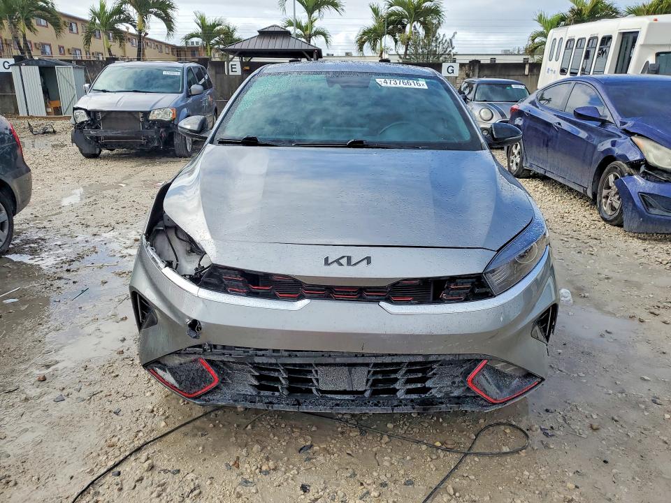 47376616 :رقم المزاد ، 3KPF54AD3RE772131 vin ، 2024 Kia Forte مزاد بيع