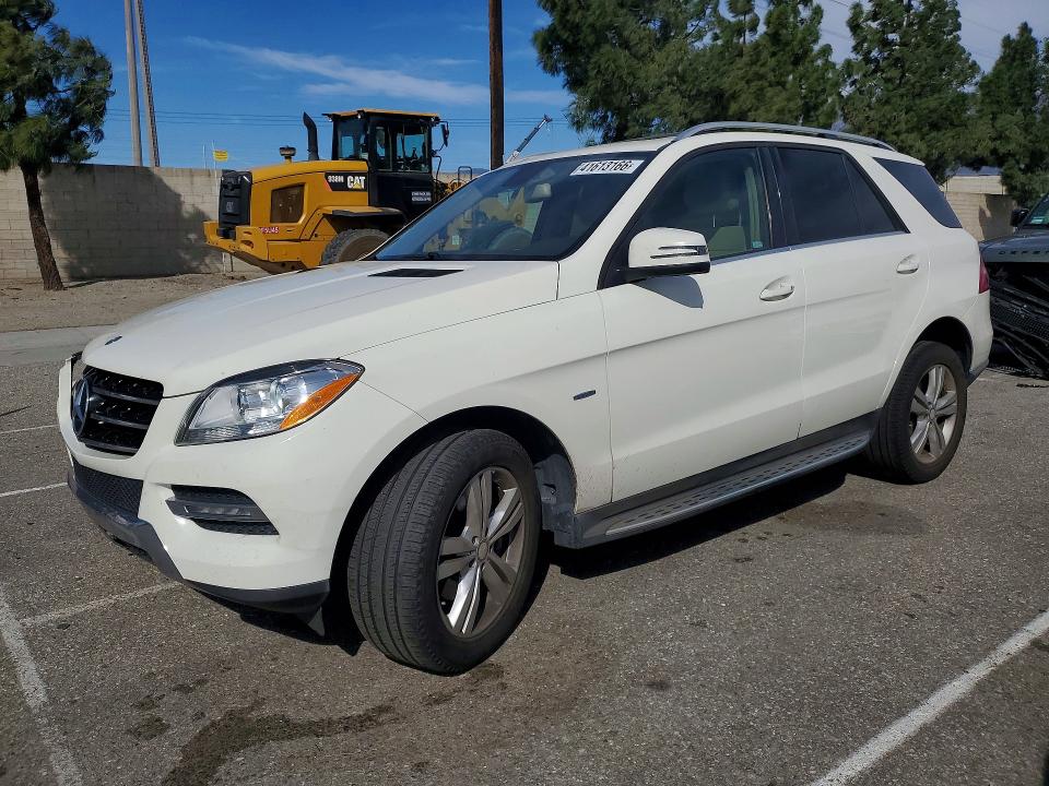 41613166 :رقم المزاد ، 4JGDA5HB8CA039043 vin ، 2012 Mercedes-benz Ml مزاد بيع