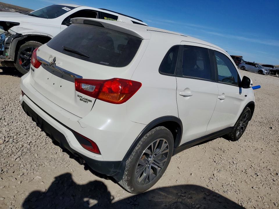 Продаж на аукціоні авто 2018 Mitsubishi Outlander Sport, vin: JA4AR3AU5JU023114, номер лоту: 47315226