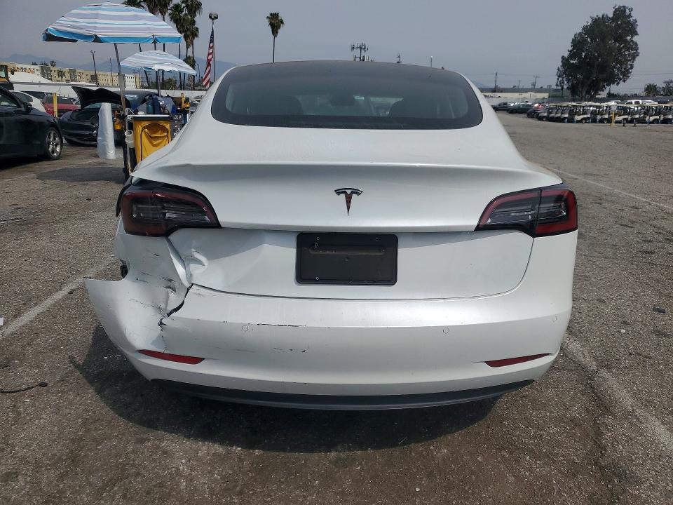 48162526 :رقم المزاد ، 5YJ3E1EA2LF745165 vin ، 2020 Tesla Model 3 مزاد بيع