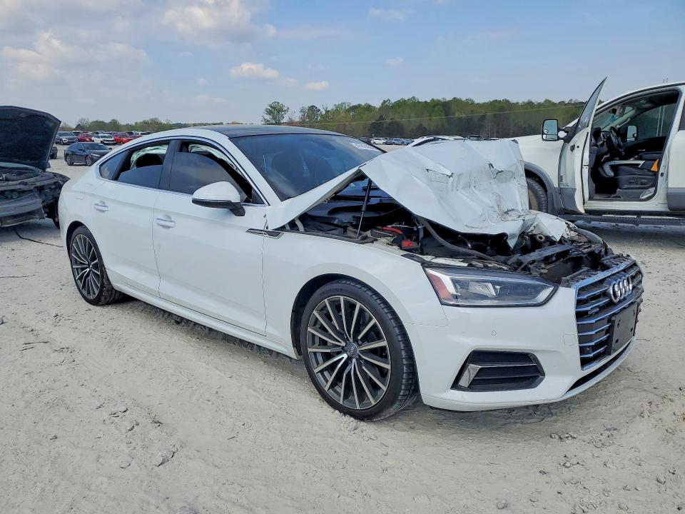 47814546 :رقم المزاد ، WAUBNCF59JA005785 vin ، 2018 Audi A5 مزاد بيع