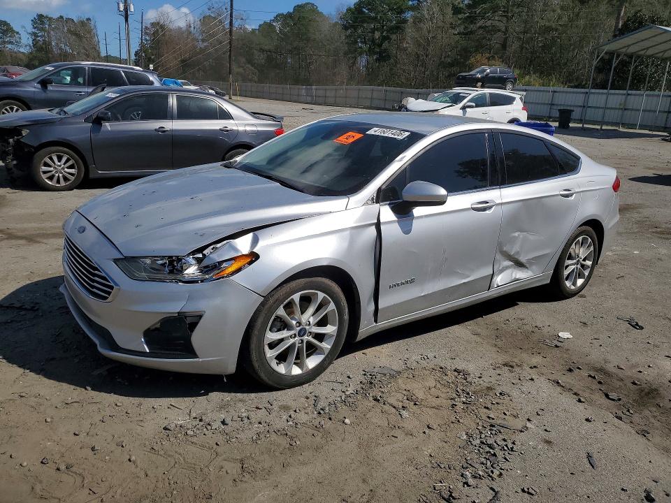 2019 Ford Fusion მანქანა იყიდება აუქციონზე, vin: 3FA6P0LU2KR225422, აუქციონის ნომერი: 41601406