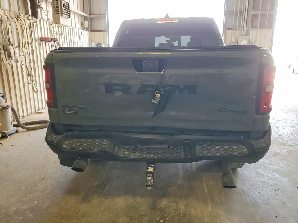79409695 :رقم المزاد ، 1C6SRFLPXTN201493 vin ، 2026 Ram 1500 مزاد بيع