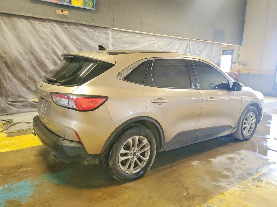 Продажа на аукционе авто 2020 Ford Escape, vin: 1FMCU0G66LUA51250, номер лота: 46468016