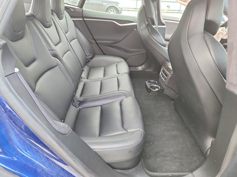 Продажа на аукционе авто 2018 Tesla Model S, vin: 5YJSA1E23JF250552, номер лота: 79783335