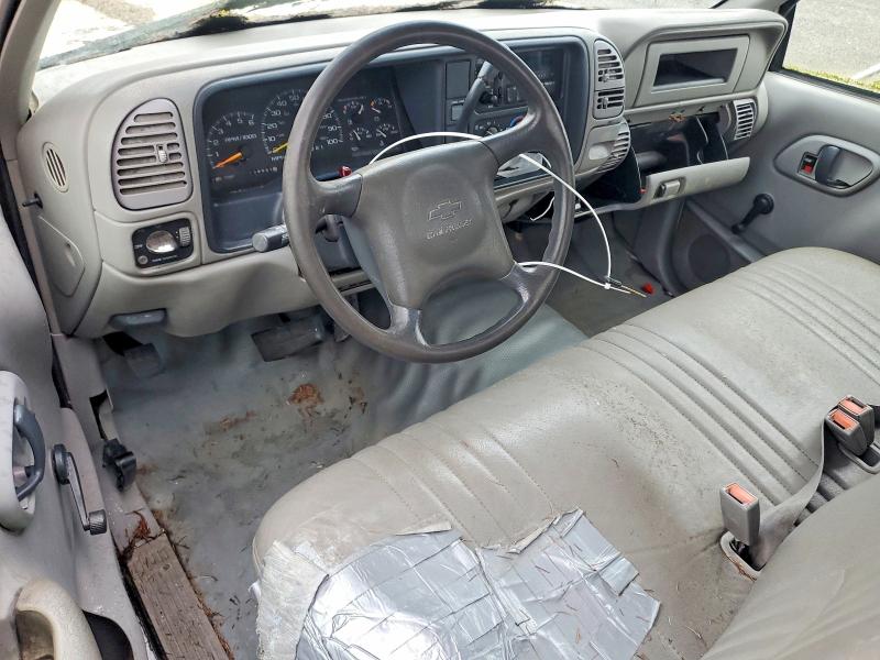 41757916 :رقم المزاد ، 1GBJC34R6WF034850 vin ، 1998 Chevrolet Gmt-400 مزاد بيع