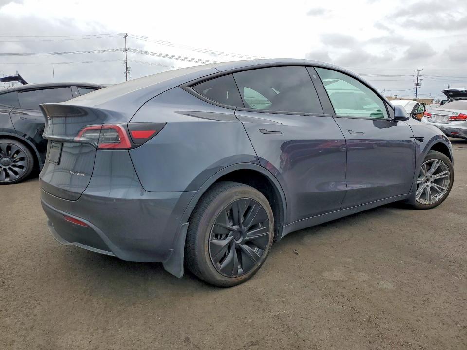 48078346 :رقم المزاد ، 5YJYGDEE3MF269871 vin ، 2021 Tesla Model Y مزاد بيع