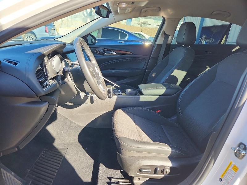 45527426 :رقم المزاد ، W04GN6SX2J1067556 vin ، 2018 Buick Regal مزاد بيع